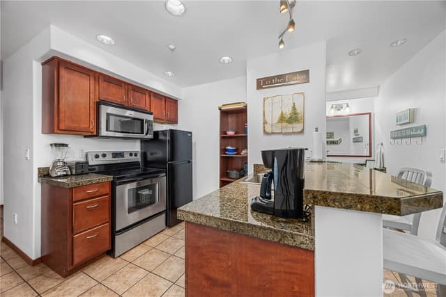 Property photo for 322 W Woodin Avenue #615, Chelan photo 4