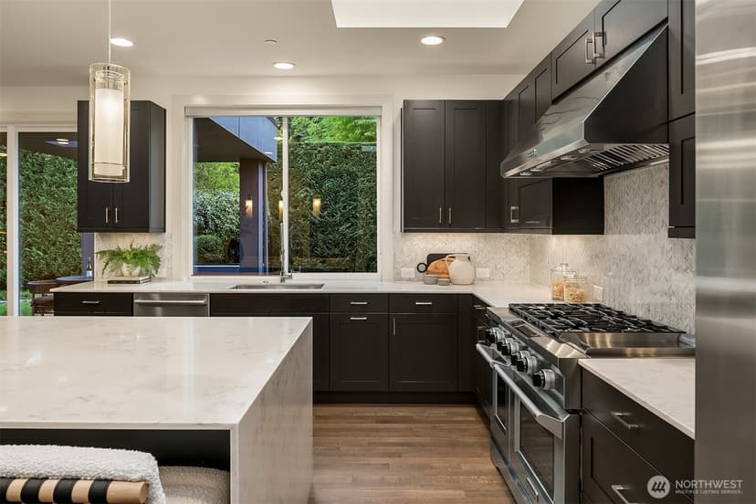 Property photo for 1525 4th Street, Kirkland photo 12