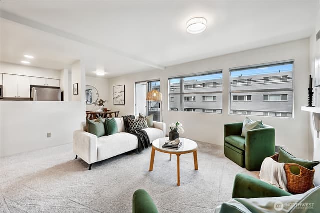 Property photo for 2829 Franklin Avenue E #N2, Seattle photo 5