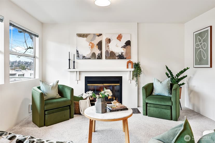 Property photo for 2829 Franklin Avenue E #N2, Seattle photo 4