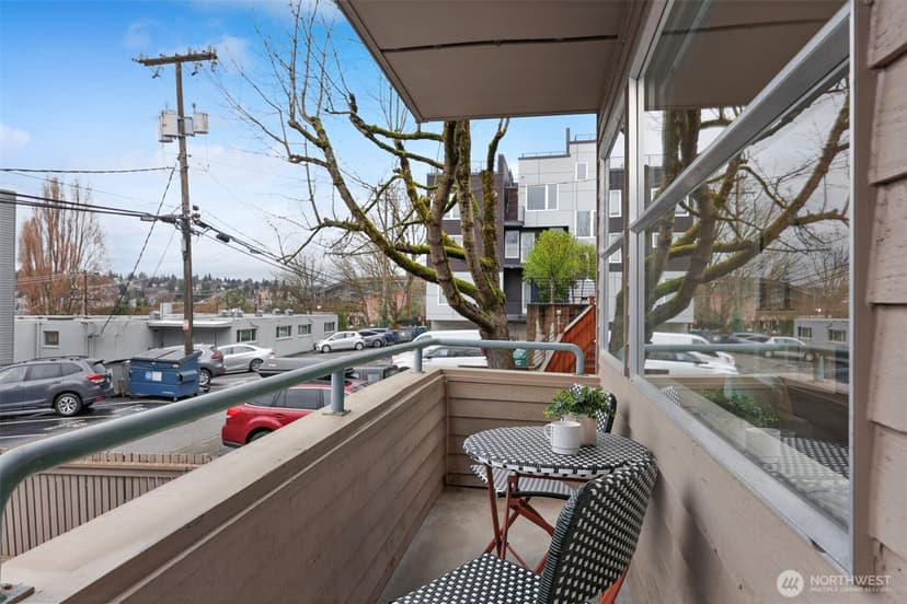 Property photo for 2829 Franklin Avenue E #N2, Seattle photo 6
