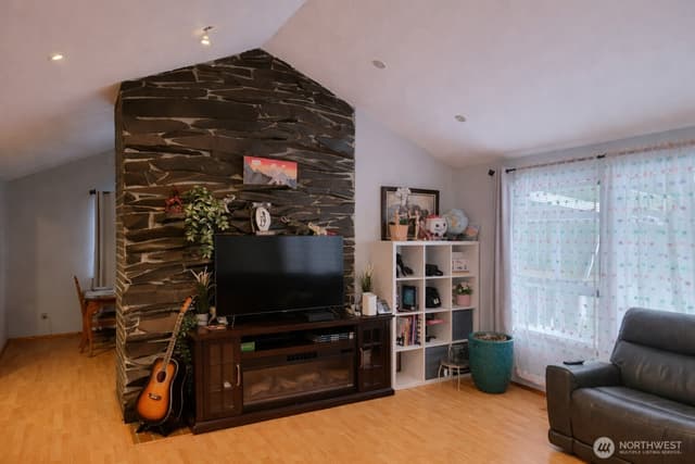 Property photo for 14600 SE 181st Street, Renton photo 4