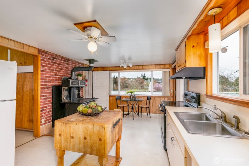 Property photo for 249 Cascade Avenue, Langley photo 17