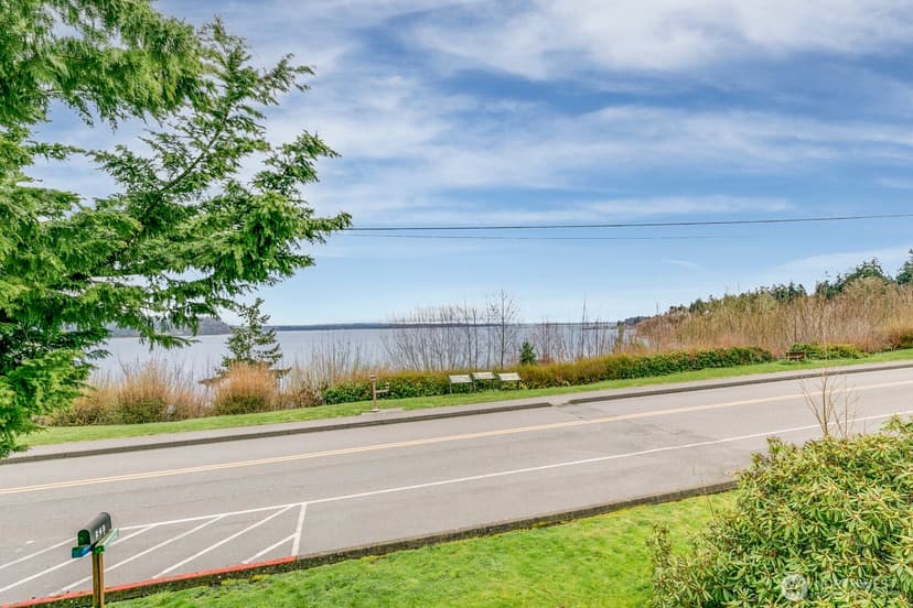 Property photo for 249 Cascade Avenue, Langley photo 32
