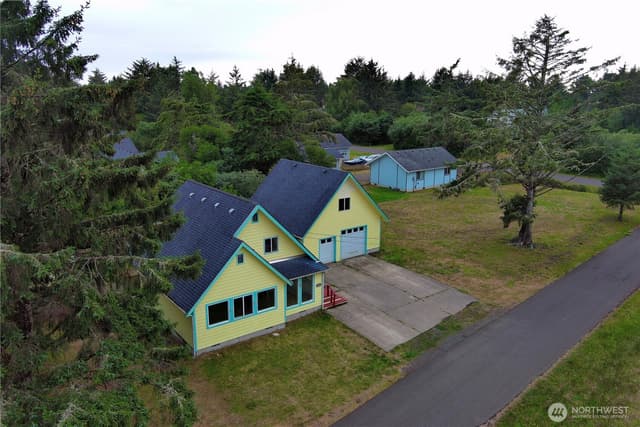 Property photo for 111 Vela Street SW, Ocean Shores
