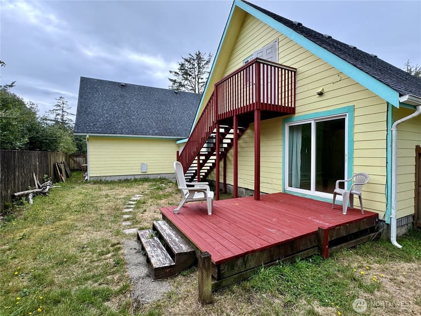 Property photo for 111 Vela Street SW, Ocean Shores photo 20