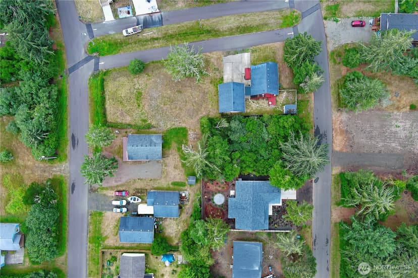 Property photo for 111 Vela Street SW, Ocean Shores photo 39