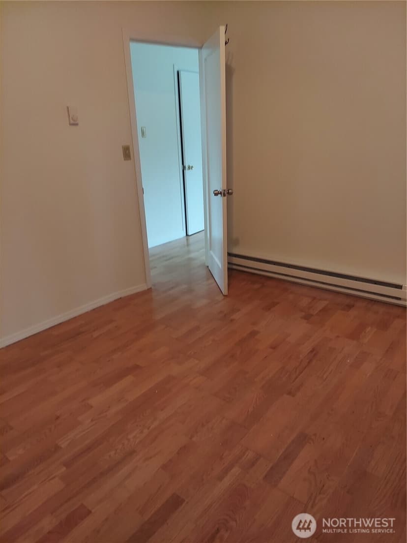 Property photo for 3123 SW Barton Street, Seattle photo 8