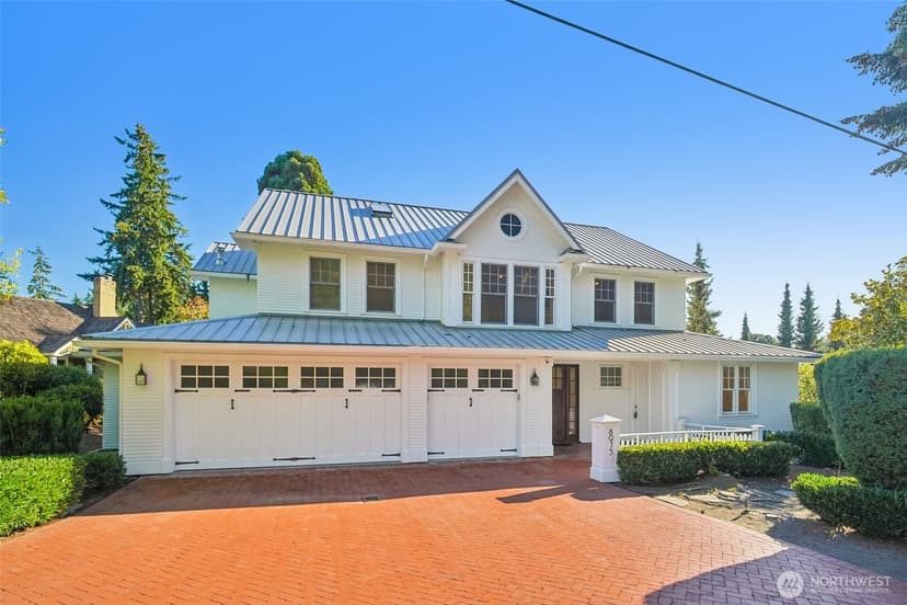 Property photo for 8975 NE 10th Street, Bellevue