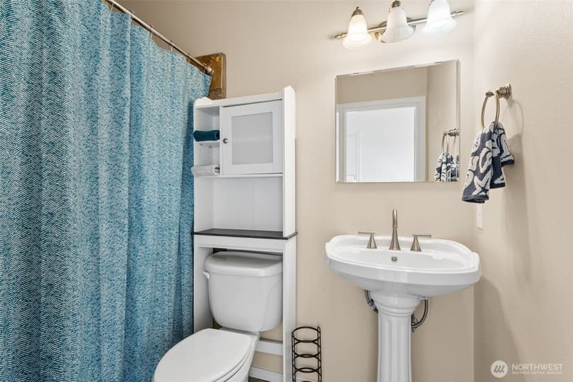 Property photo for 1191 Ocean Shores Boulevard SW, Ocean Shores photo 29