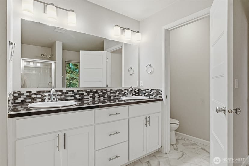 Property photo for 18128 38th Avenue Ct E, Tacoma photo 14