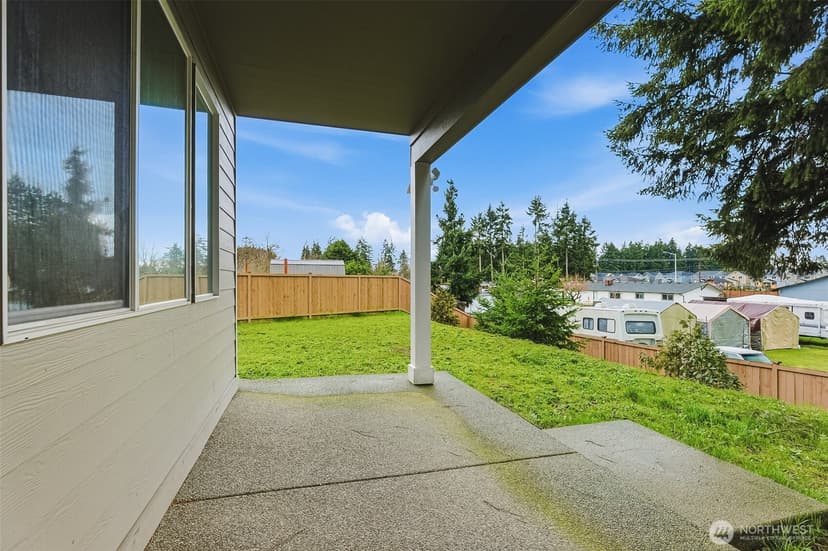 Property photo for 18128 38th Avenue Ct E, Tacoma photo 24