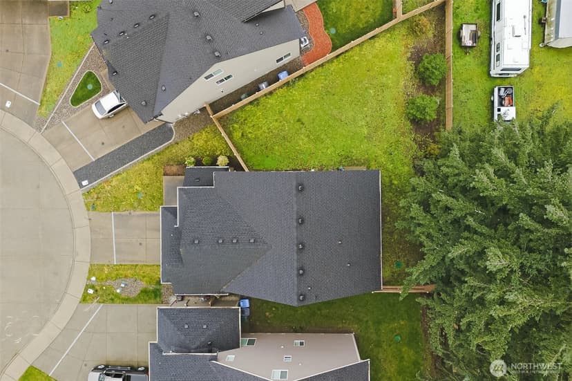 Property photo for 18128 38th Avenue Ct E, Tacoma photo 28