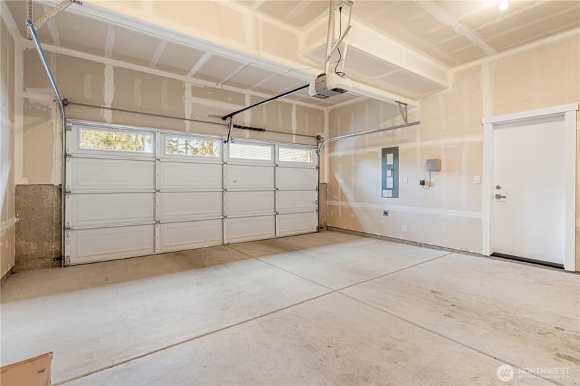 Property photo for 7230 NE 129th St, Kirkland photo 33