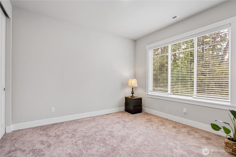 Property photo for 7230 NE 129th St, Kirkland photo 30