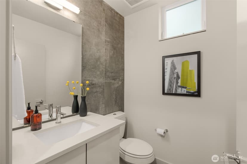 Property photo for 412 W Fulton Street, Seattle photo 15