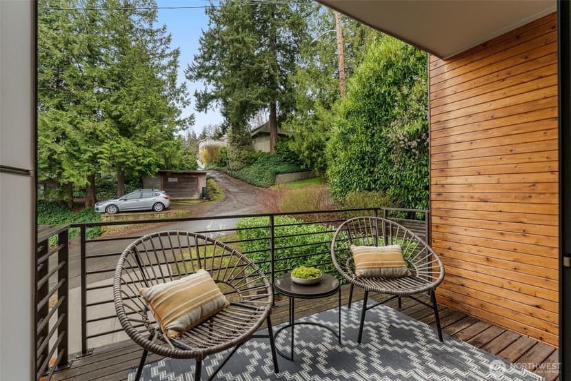 Property photo for 412 W Fulton Street, Seattle photo 11