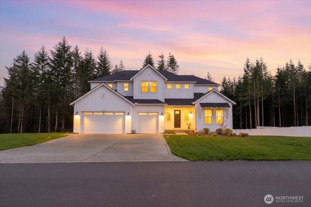 Property photo for 10229 135th Avenue NE, Lake Stevens