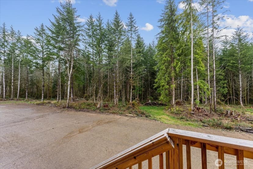 Property photo for 10229 135th Avenue NE, Lake Stevens photo 32