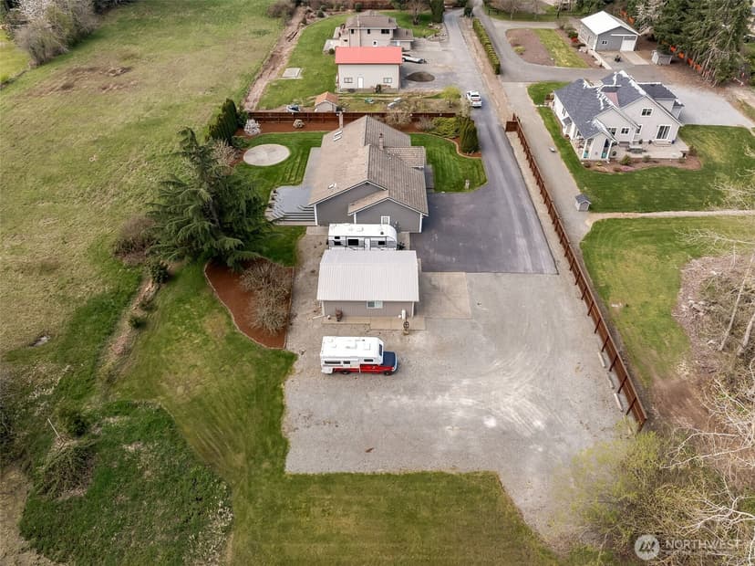 Property photo for 11610 45th Street E, Edgewood photo 36
