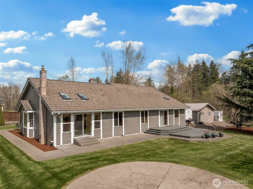 Property photo for 11610 45th Street E, Edgewood photo 29