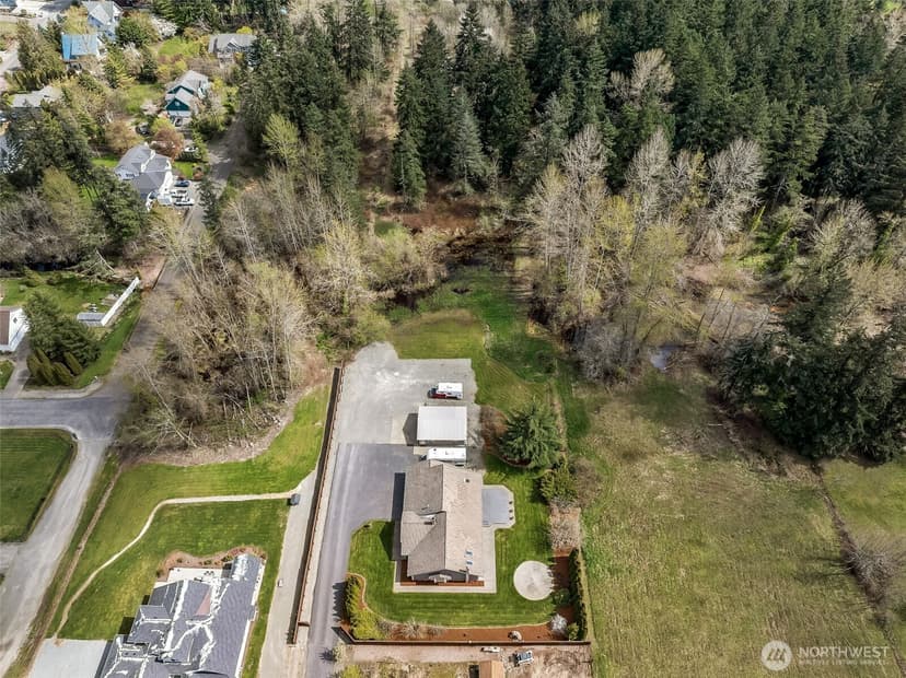 Property photo for 11610 45th Street E, Edgewood photo 38