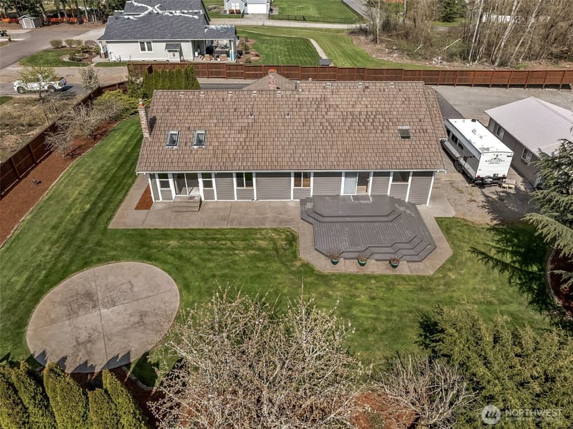 Property photo for 11610 45th Street E, Edgewood photo 31