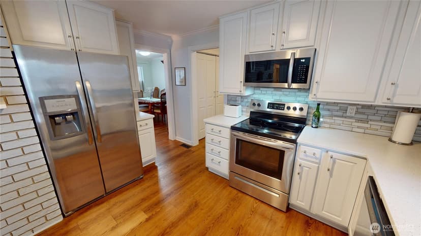 Property photo for 7301 S 16th Street, Tacoma photo 19