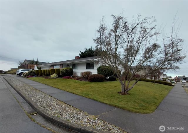 Property photo for 7301 S 16th Street, Tacoma photo 2