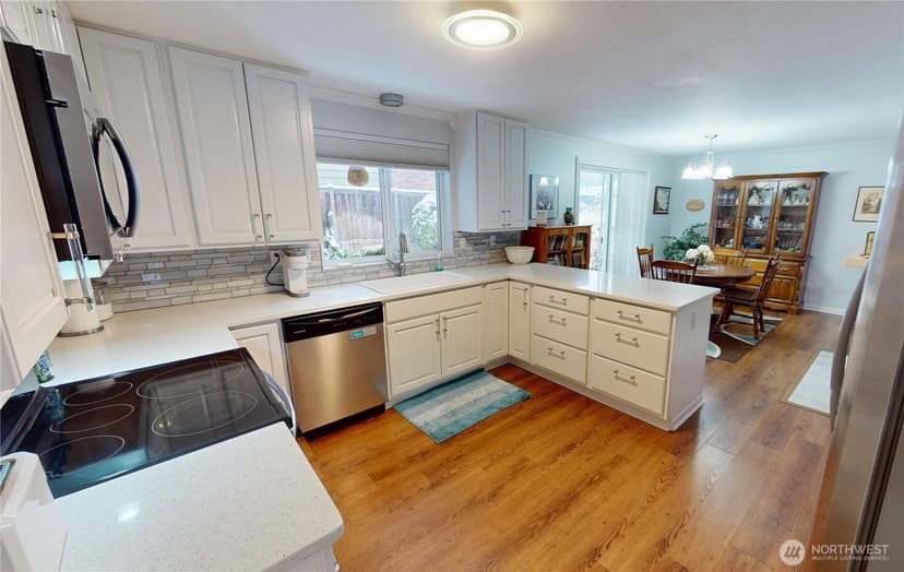 Property photo for 7301 S 16th Street, Tacoma photo 18