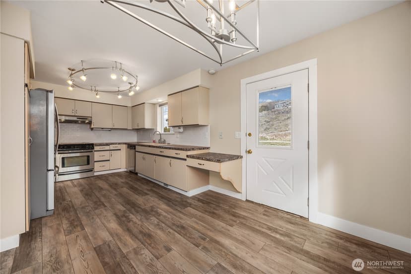 Property photo for 109 Pyramid Place, Chelan photo 6