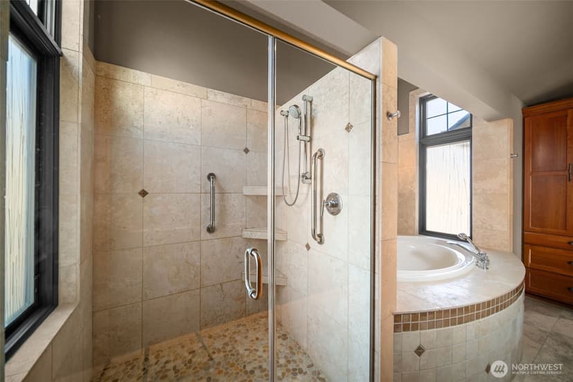 Property photo for 232 Crystal Drive, Chelan photo 16