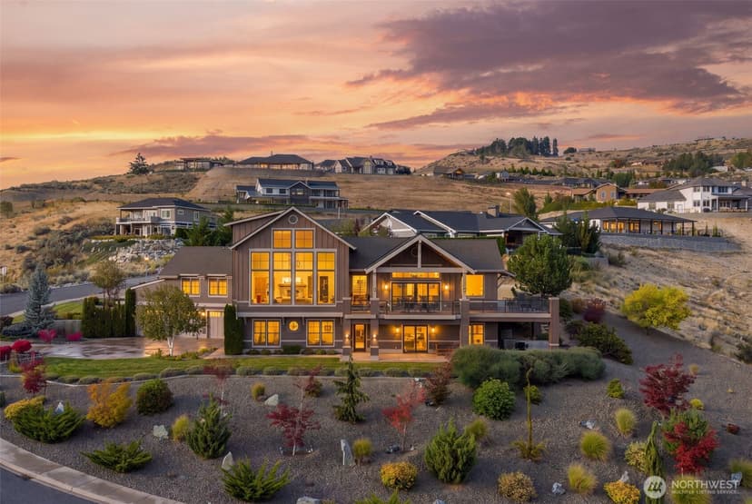 Property photo for 232 Crystal Drive, Chelan