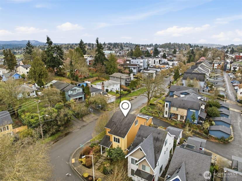 Property photo for 3129 S Adams Street, Seattle photo 34