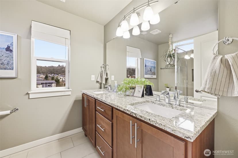 Property photo for 3129 S Adams Street, Seattle photo 16