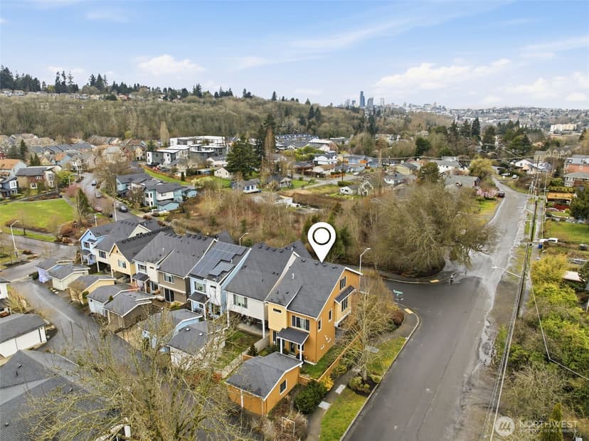 Property photo for 3129 S Adams Street, Seattle photo 32