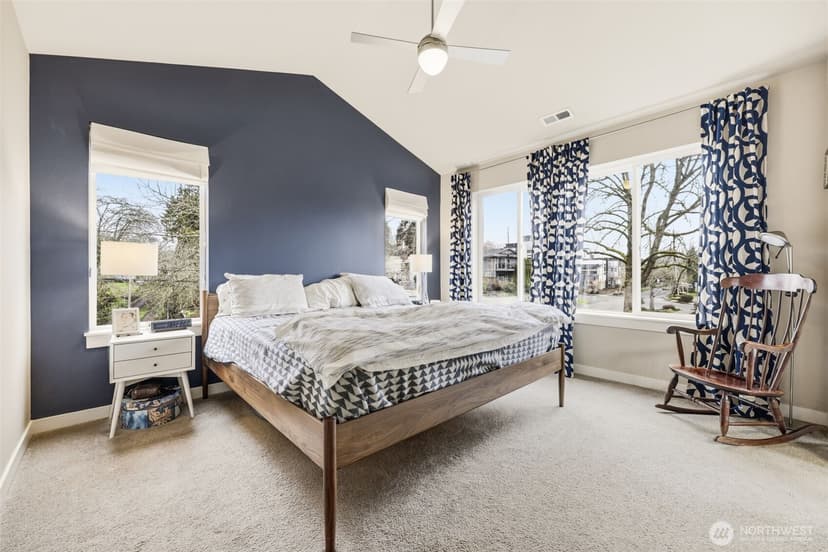 Property photo for 3129 S Adams Street, Seattle photo 14