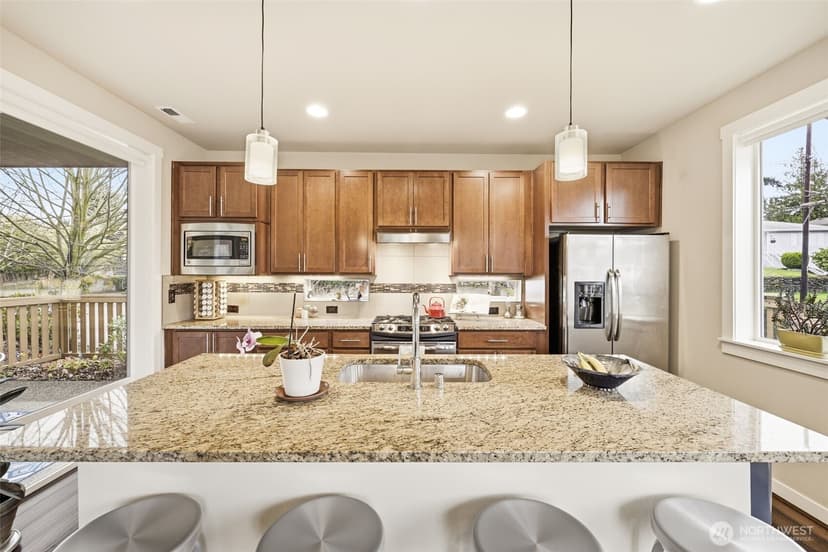 Property photo for 3129 S Adams Street, Seattle photo 10