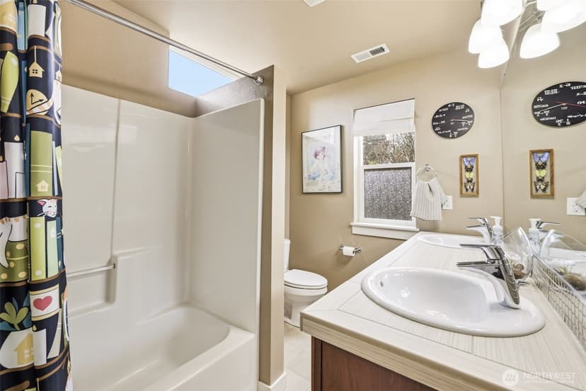 Property photo for 3129 S Adams Street, Seattle photo 20