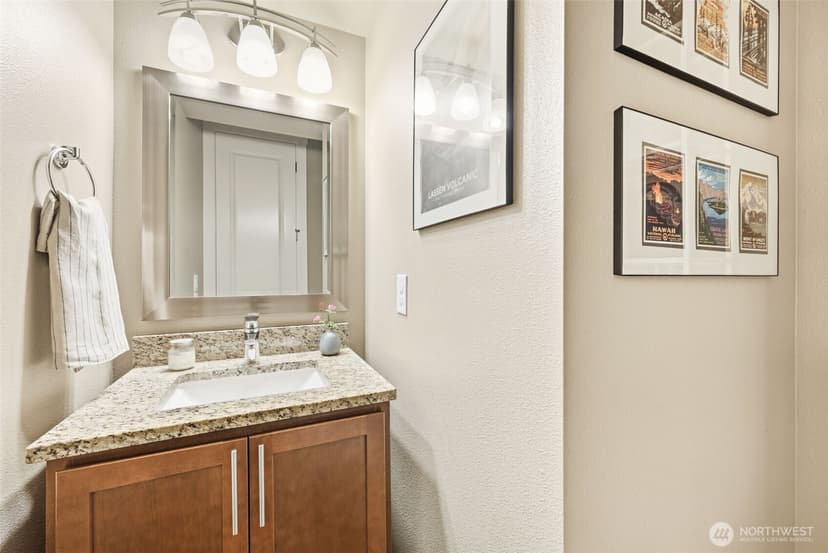 Property photo for 3129 S Adams Street, Seattle photo 13