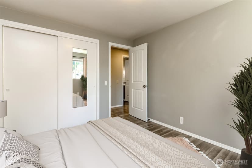 Property photo for 32206 27th Avenue SW, Federal Way photo 23