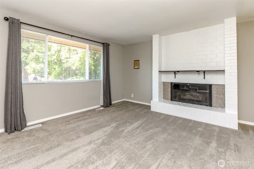 Property photo for 32206 27th Avenue SW, Federal Way photo 9