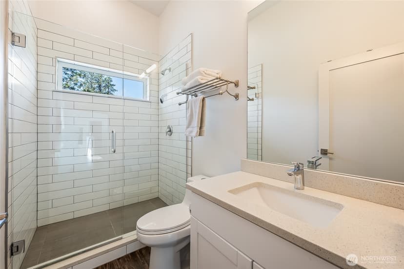 Property photo for 9275 Lone Pine Orchards Road, Leavenworth photo 32
