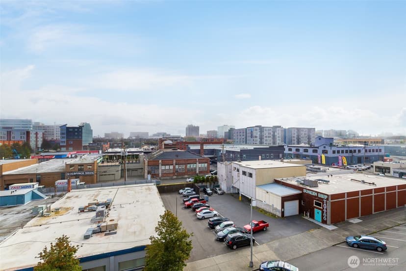 Property photo for 2818 Grand Avenue #B603, Everett photo 7