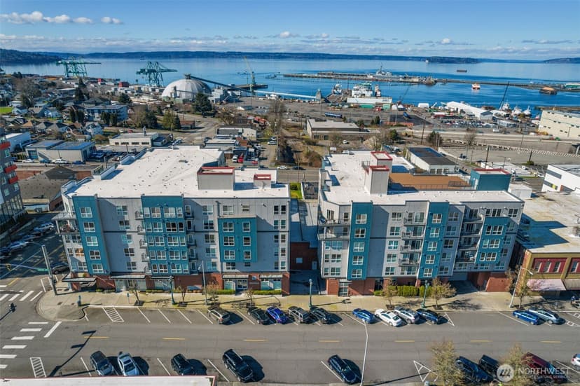 Property photo for 2818 Grand Avenue #B603, Everett photo 34