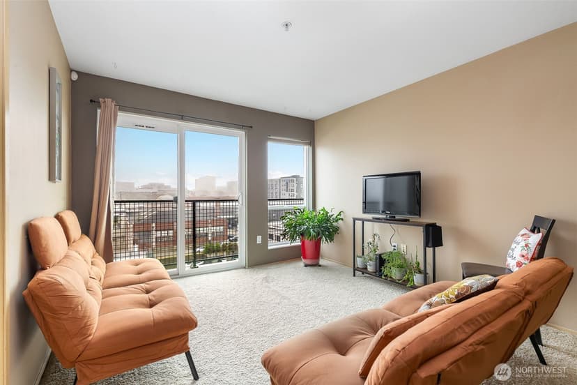 Property photo for 2818 Grand Avenue #B603, Everett photo 8