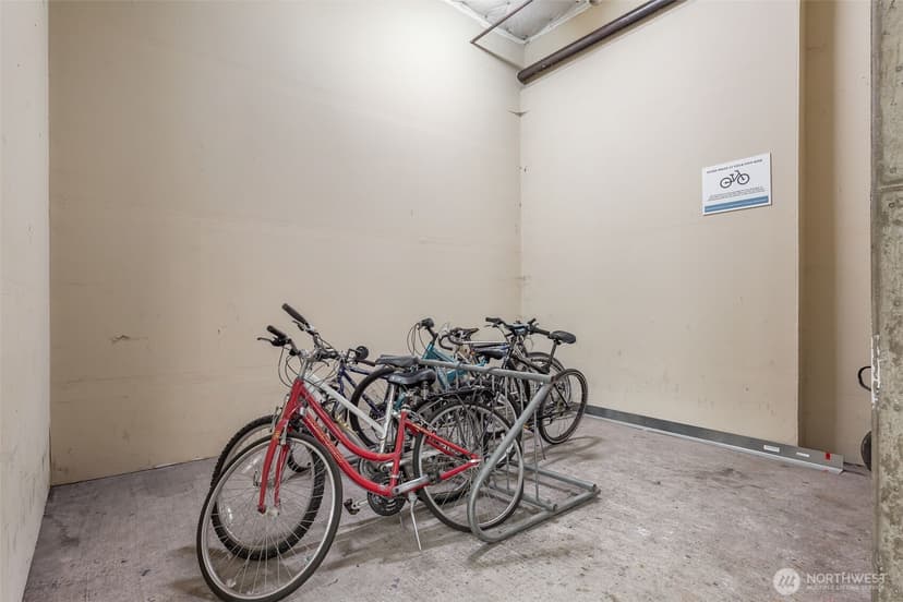 Property photo for 2818 Grand Avenue #B603, Everett photo 28