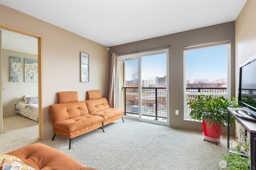 Property photo for 2818 Grand Avenue #B603, Everett photo 19