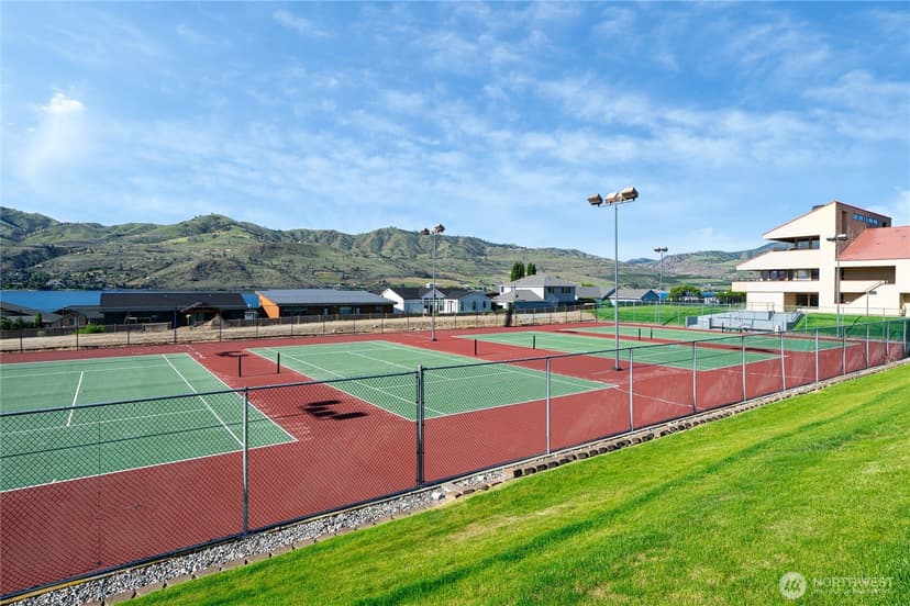 Property photo for 100 Lake Chelan Shores Drive #18-5, Chelan photo 15