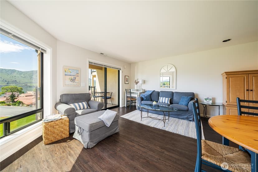Property photo for 100 Lake Chelan Shores Drive #18-5, Chelan photo 7